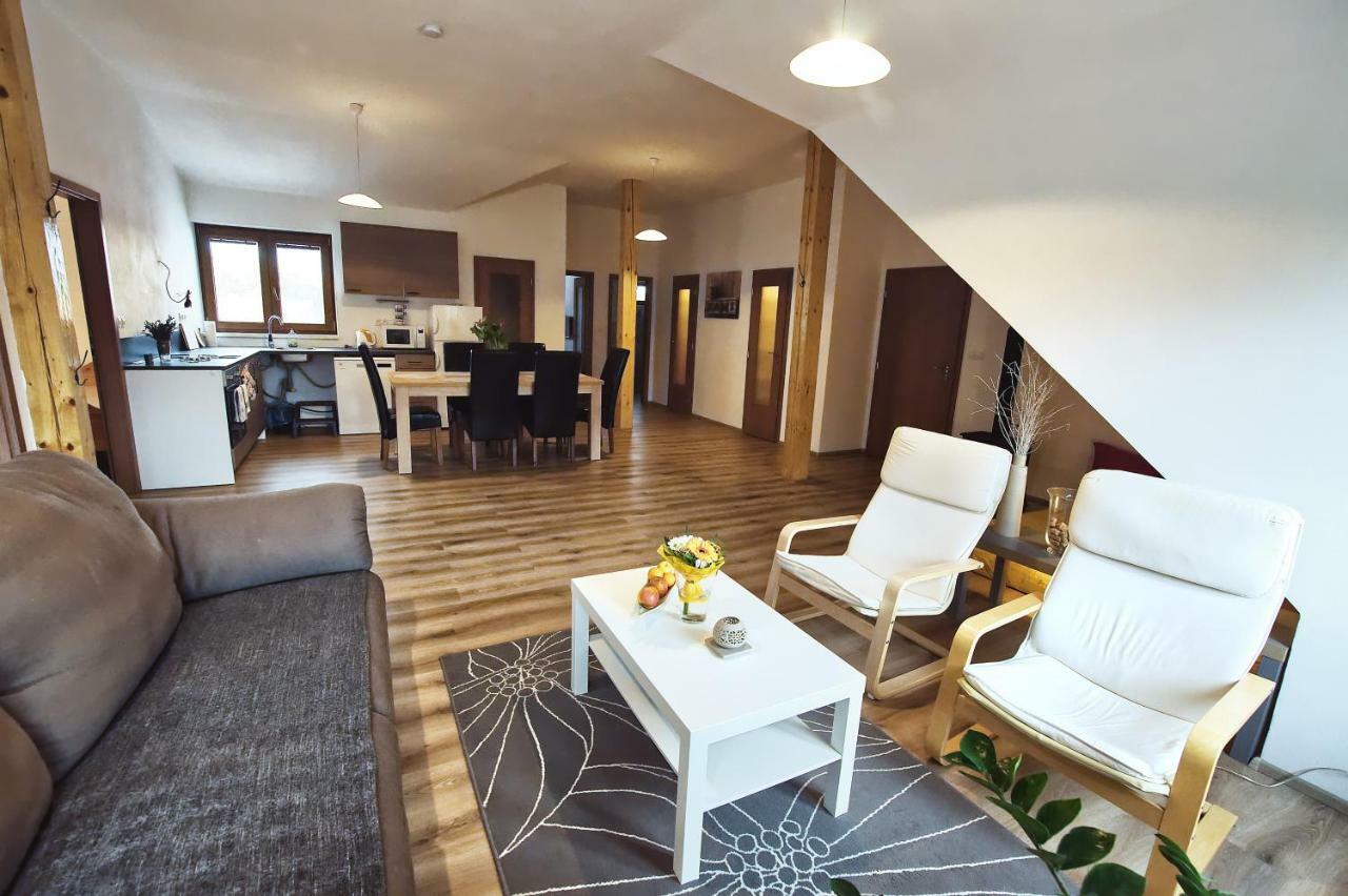 U Čápa Krásný apartmán v Sedleci Sedlec (Breclav) Exterior foto