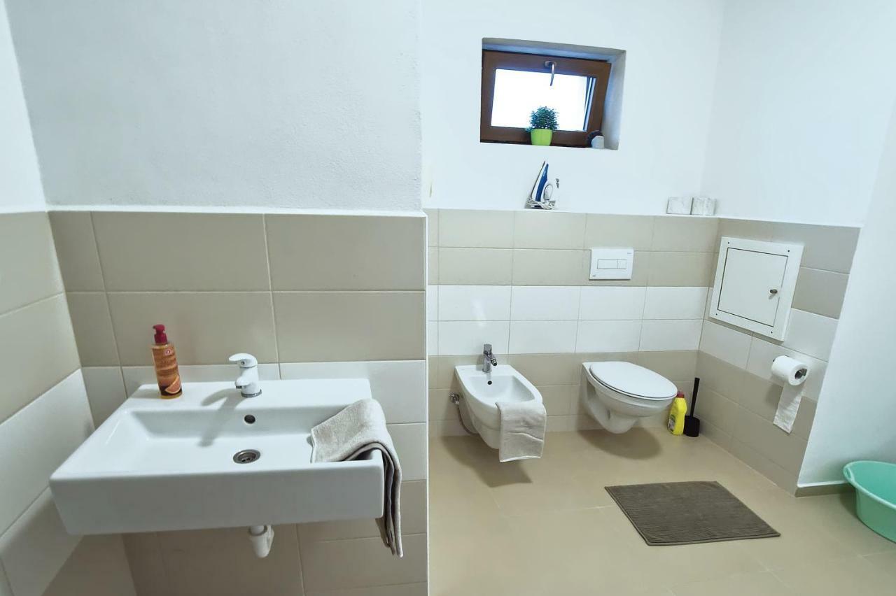 U Čápa Krásný apartmán v Sedleci Sedlec (Breclav) Exterior foto