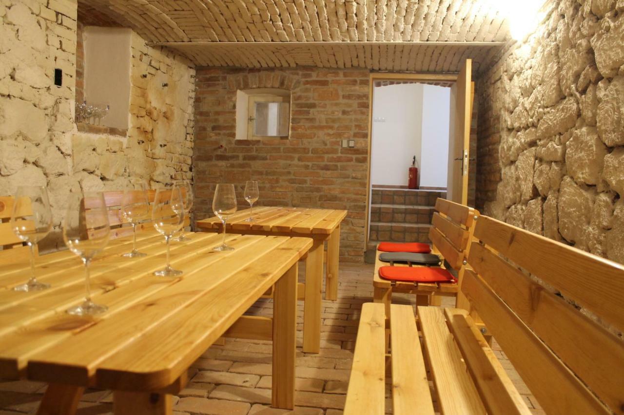 U Čápa Krásný apartmán v Sedleci Sedlec (Breclav) Exterior foto
